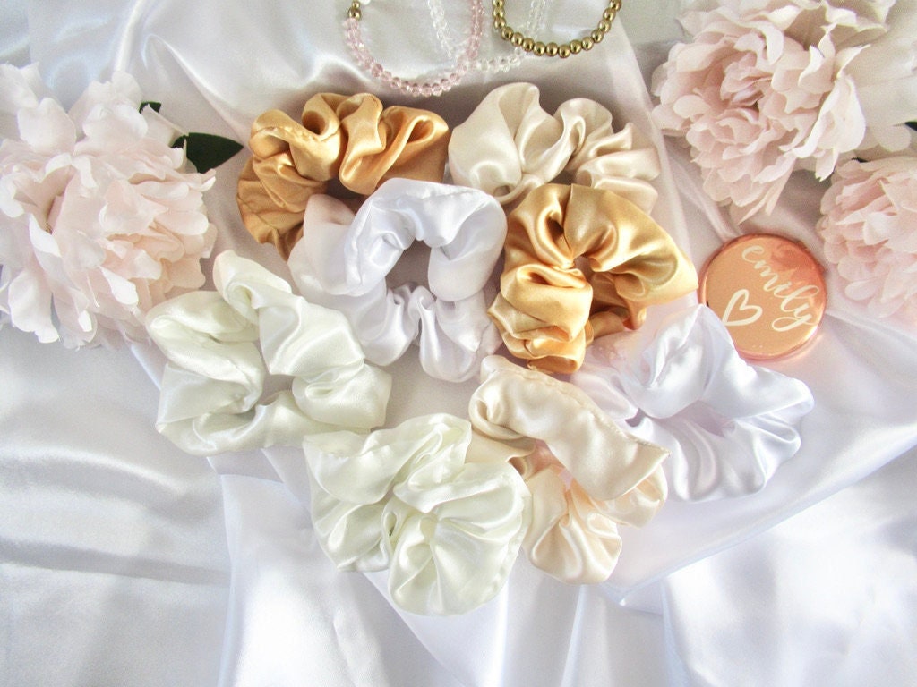 Personalised Flower Girl Scrunchie/ Gifts for Flower Girl/ Hen Party Favours/ Presents for Bridal Shower/ Large Satin Scrunchie/ A02