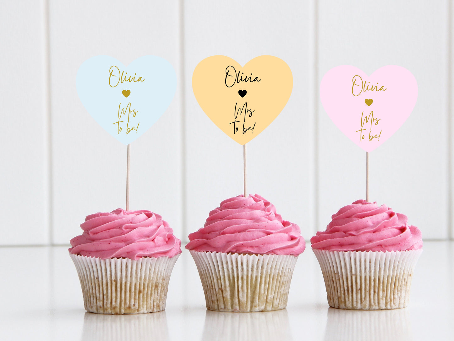 Personalised Mrs to Be Hen Party Cupcake Toppers/ Pastel Heart Shaped Bridal Party Topper/ Wedding Cake/ Bridal Shower Cupcake/ A11/ A25