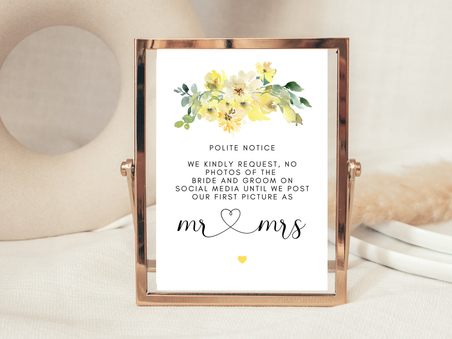 Personalised Yellow Floral No Photos Sign/ Roses Flowers We Kindly Request No Photos of the Bride and Groom on Social Media until We Post