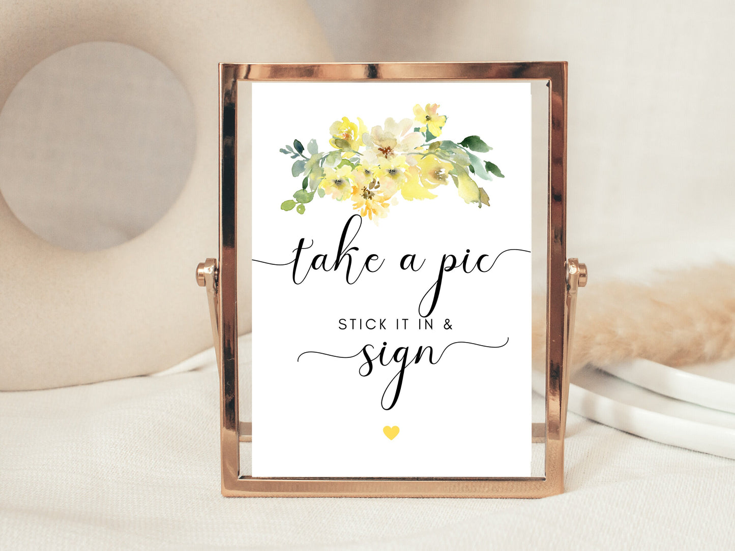 Personalised Birthday Floral Take A Pic Sign/ Yellow Roses Flowers Take A Pic and Stick It In Poster/ Happy Birthday Decorations Photo Sign