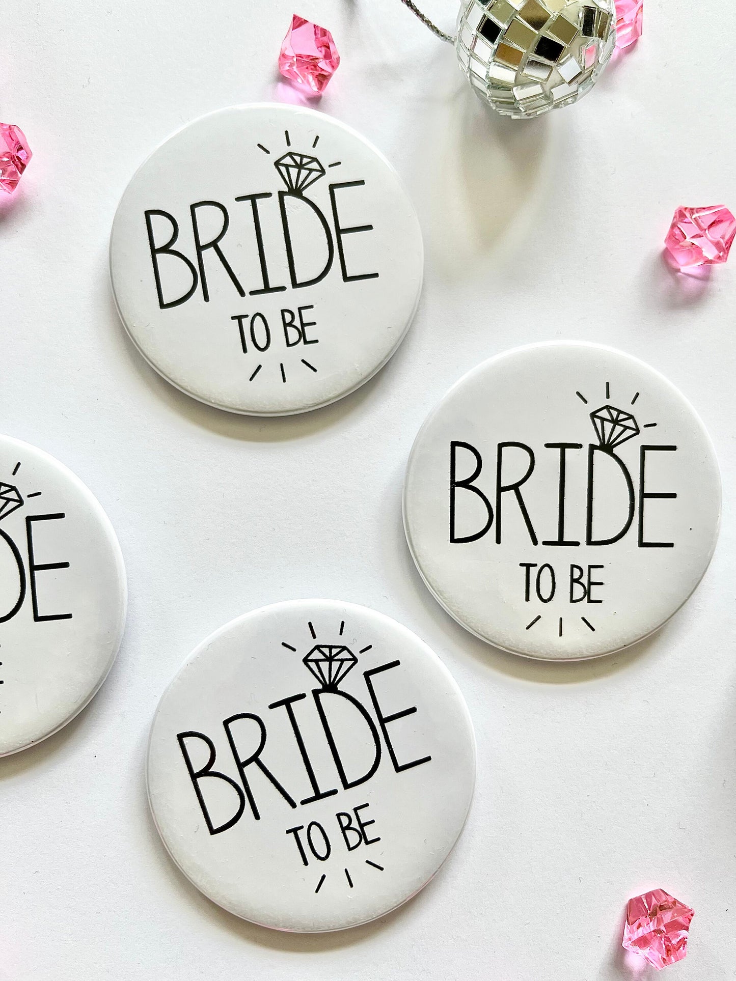 Bride to Be Badge/ Gift for Bride/ Diamond Ring Monochrome Theme Bridal Shower Hen Party Gift Bag Filler/ Party Favour/ Gift Box Wedding Pin