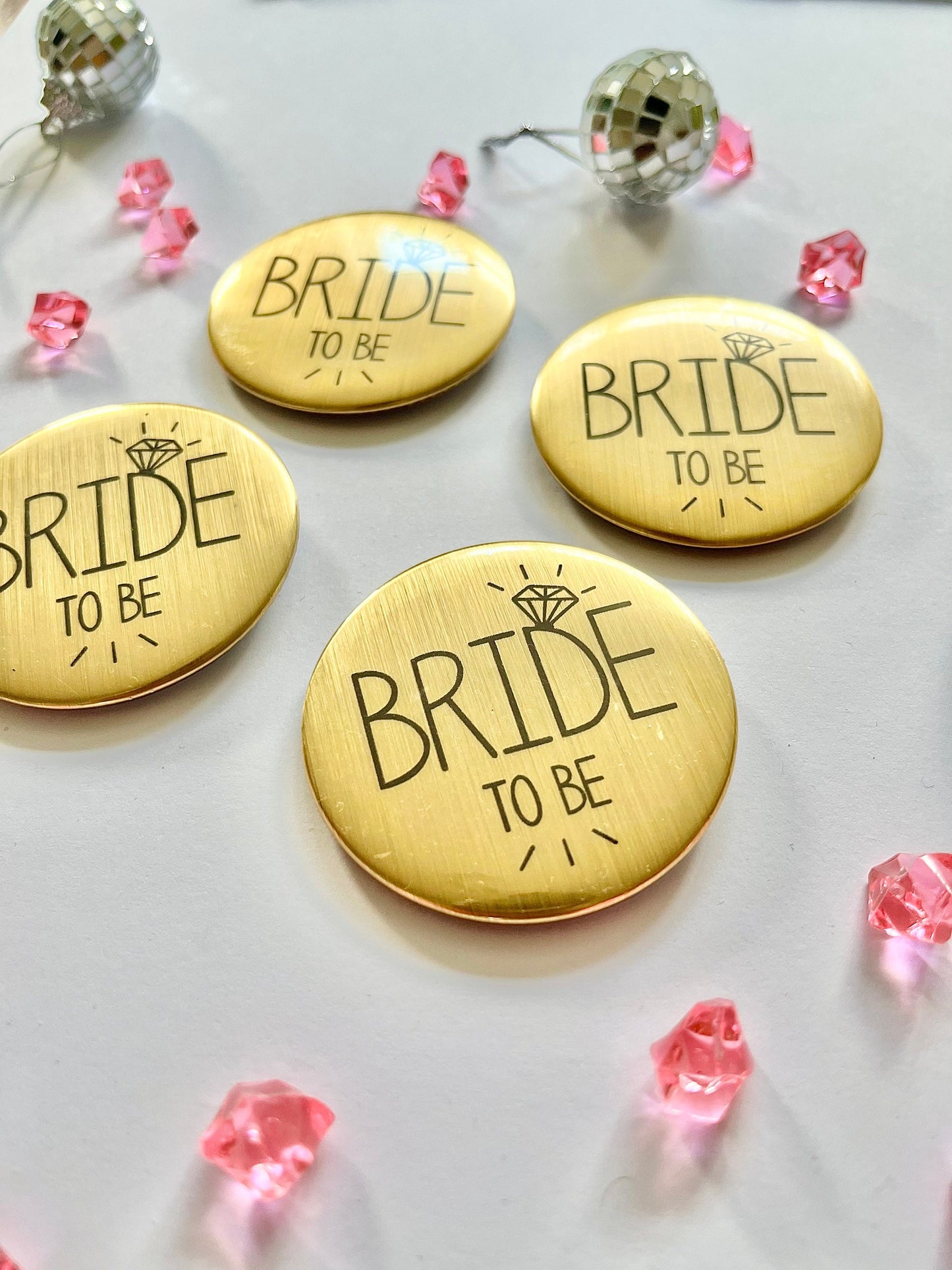 Bride to Be Badge/ Gift for Bride/ Diamond Ring Gold Theme Bridal Shower Hen Party Gift Bag Filler/ Gold Party Favours/ Gift Box Wedding Pin