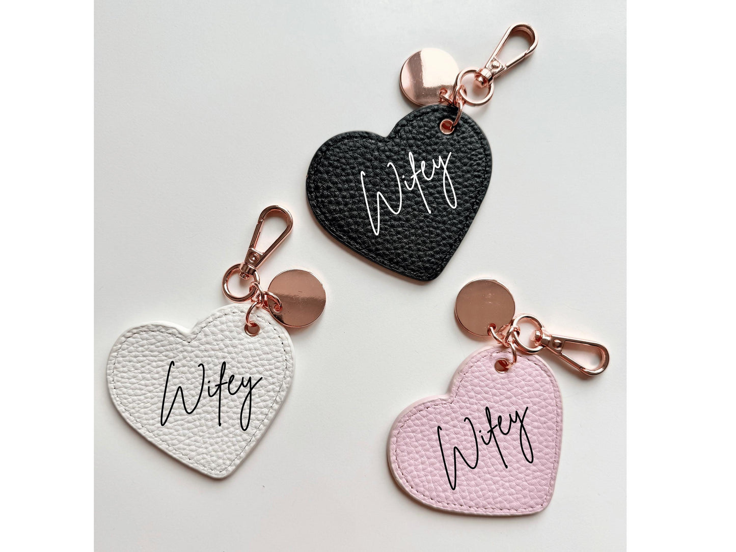 Custom Wifey Heart Keyring/ Hen Party Key Clip/ Bridal Shower Faux Leather Bag Charm/ Bachelorette Keychain/ Gift for Her/ Bride to Be Gift