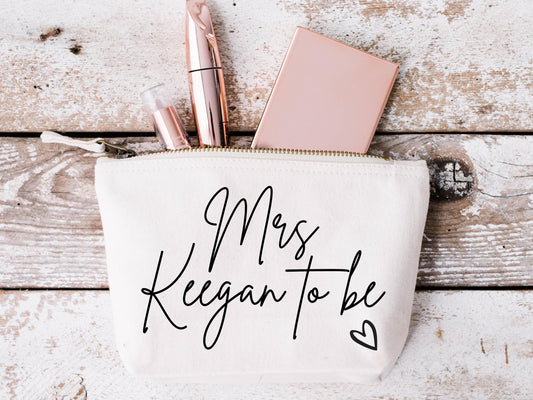 Personalised Mrs Surname to Be Makeup Wash Bag/ Engagement Party Gift for Her/ Cosmetic Bag/ Accessory bag/ Travel Case/ Toiletries Purse